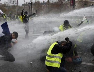 Σκοτώθηκε 23χρονος διαδηλωτής των «κίτρινων γιλέκων»